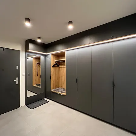 Oak Liptov Apartment